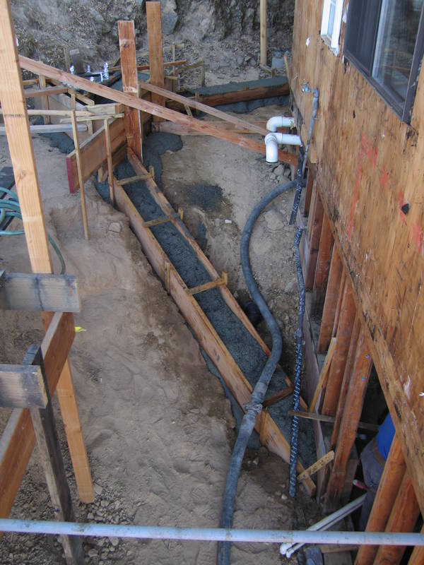 The lower tie-back partially filled....