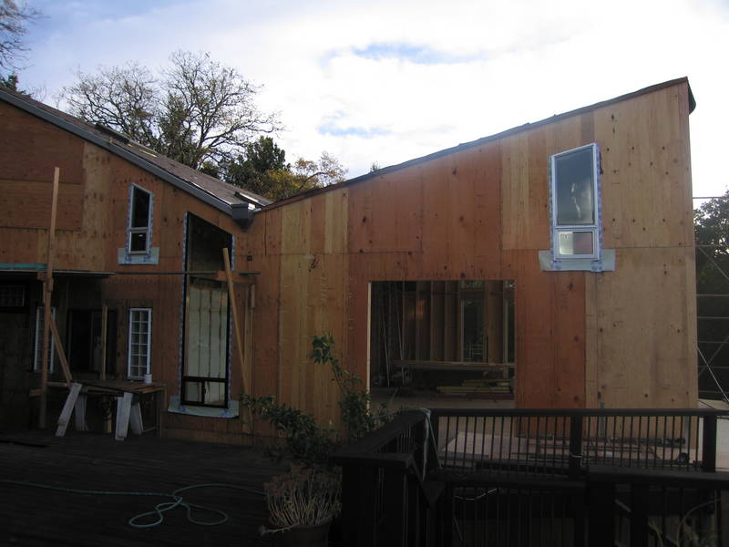 But more importantly, it has friends!...