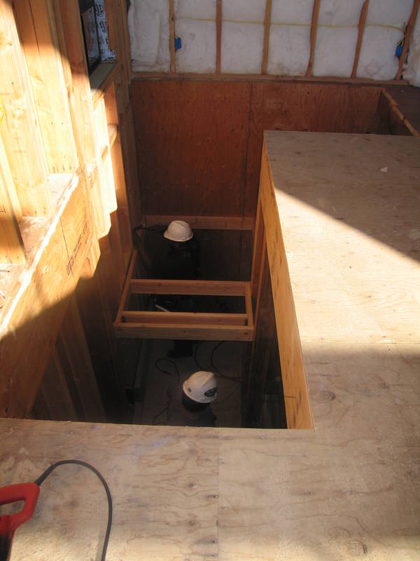 Stairs: mid-landing is framed....