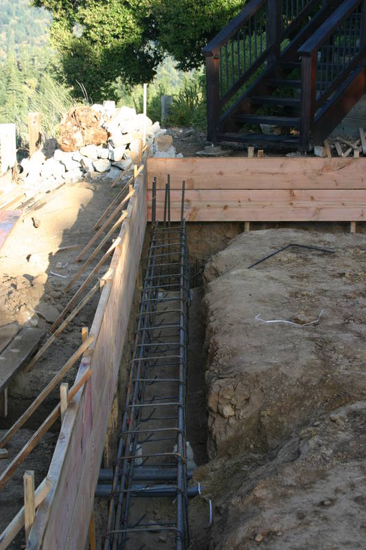 Another look at the grade beam cage....