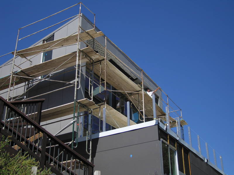 Hanging on for dear life, Lentz's team...