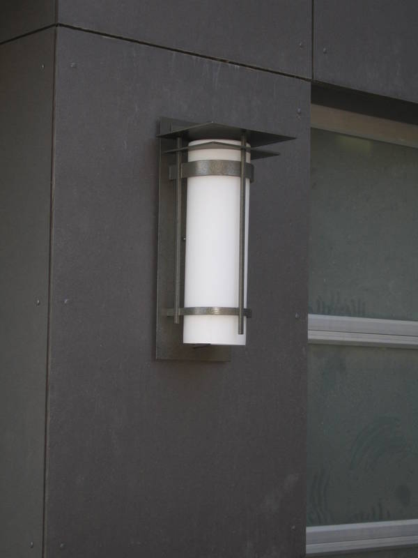 A closer look. Medieval meets craftsman?...