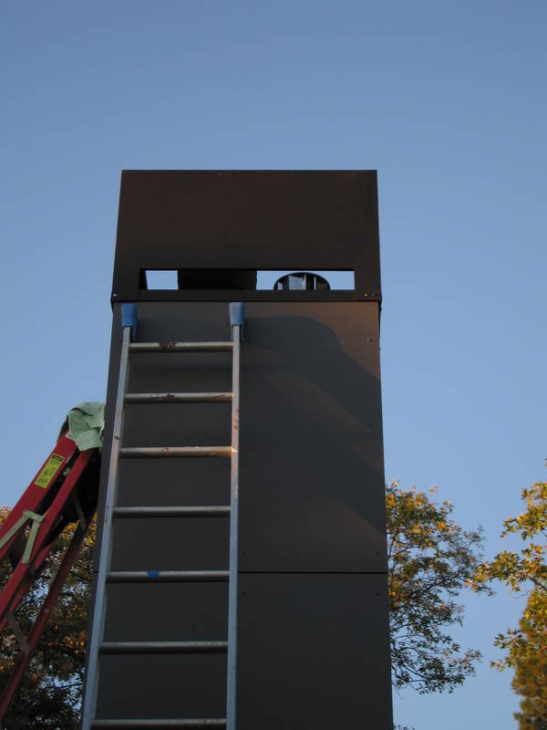 The shroud installed. A little touch-up...