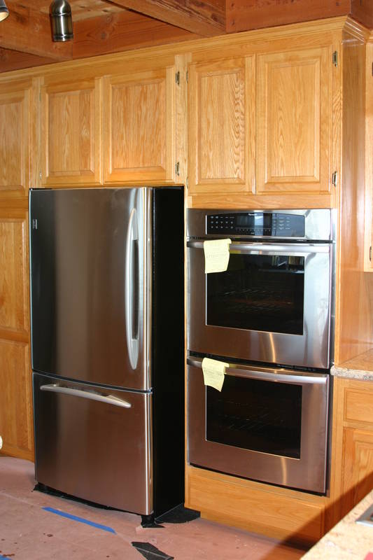 The oven installed; Thermador C302. The opening of the old oven was a